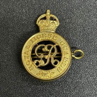 西秦中古拍卖第五十三期 - 英国二战皇家陆军骑兵卫队帽徽 镀金版