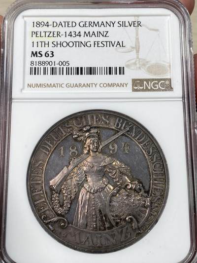 万国钱币拍卖第050期（万国五十期纪念大拍） - NGC MS63 1894年德国美因茨第十一届联邦射击节纪念大银章 经典景观题材德射 超赞镜面少女与城市景观的完美结合 高点完美均匀醇厚玫瑰红彩包浆