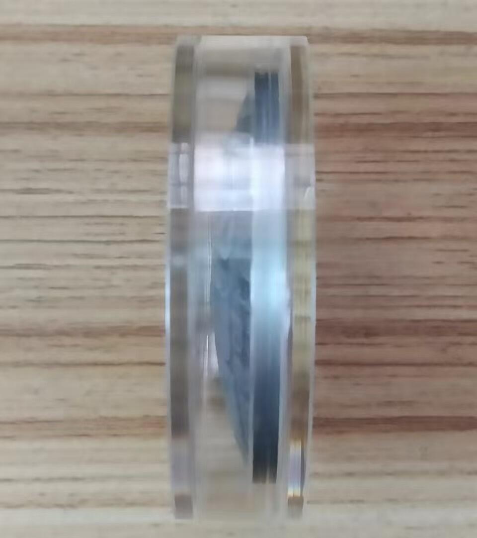第168期拍卖【长期征集拍品】 【龙头币,2盎司新无人机迷宫系列】喀麦隆2021年，无人机之下-巴萨罗那迷宫，2盎司加大(直径达50mm)、正反高深凹凸曲弧面穹顶形(半球面形),高浮雕仿古银币. 盒证全. 迷宫热门银币. 国外原售价316美元