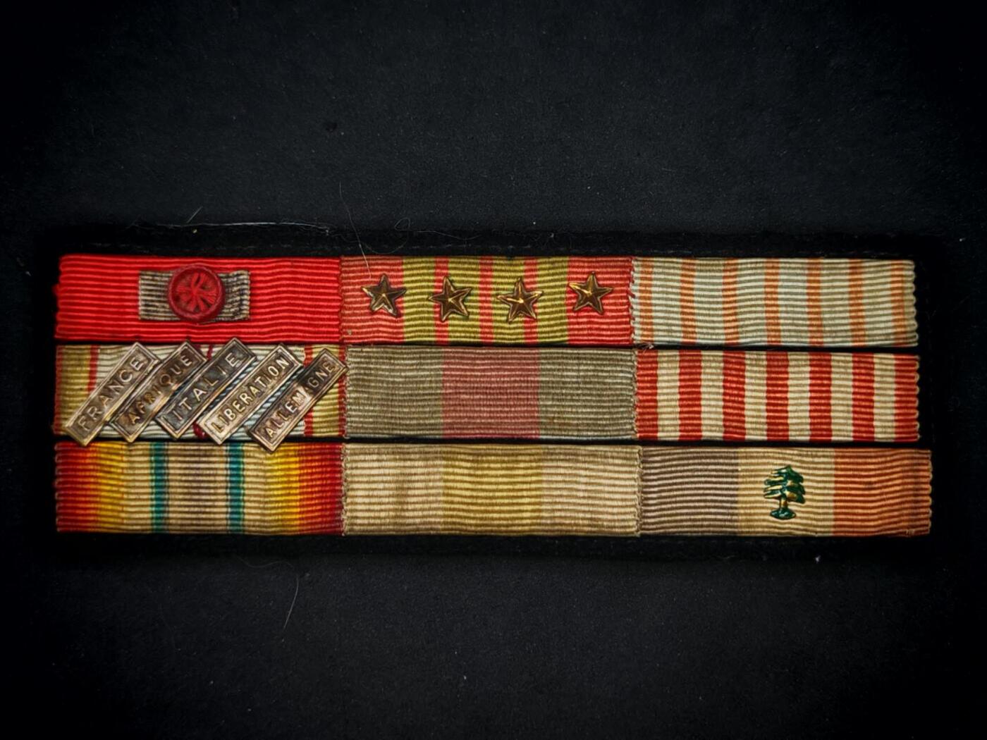 凯旋世界勋赏（第17期）（欢迎送拍）（对拍品有疑问请询问客服，不接受到手刀，出价默认拍品品相。请认真阅读拍卖规则！出价默认已认可！）（收到货请录制开箱视频，无视频概不处理问题。） 法国一战指挥官荣军略排