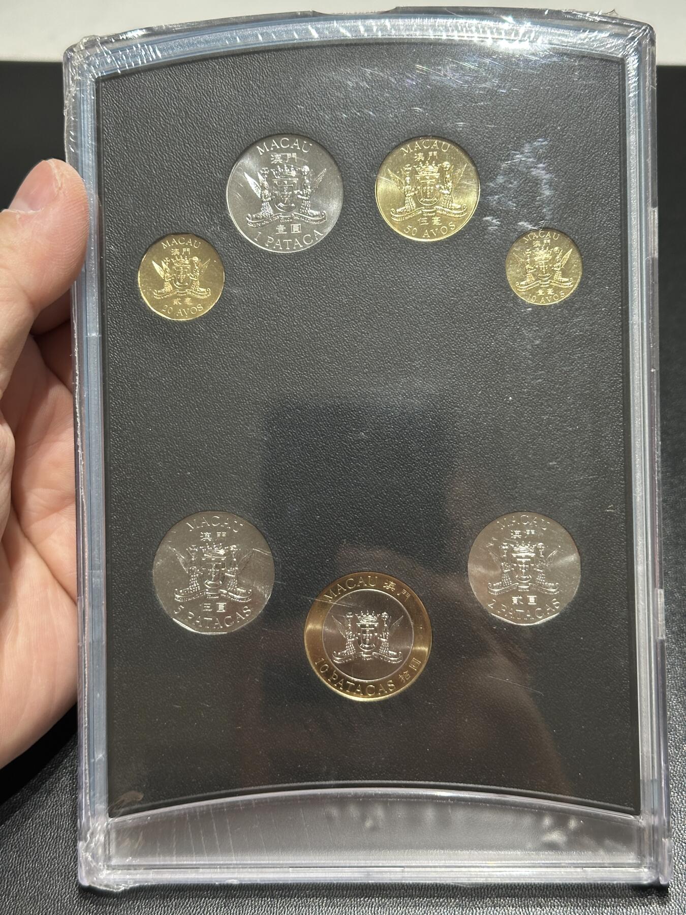《外钞收藏家》第五百五十三期（本期品种丰富的纪念钞）（本平台长期征集拍品、欢迎藏友们联系合作）