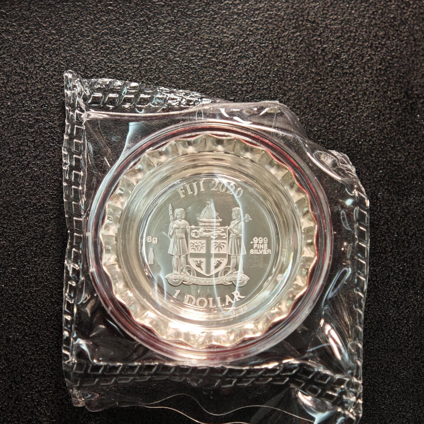【德藏】世界币章拍卖第140期（拍品征集中~欢迎藏友联系） 2018年 斐济可口可乐(中文)1元异形纪念银币 原盒 6g 999银
