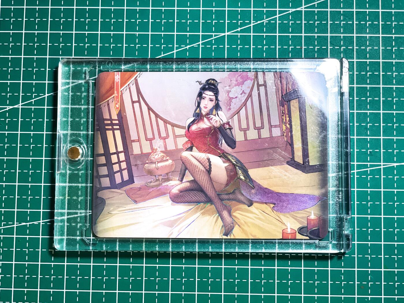 显眼宝25期 颜值精选 【带卡砖】 漂亮的古风人物 折光彩闪卡一枚 背后近景大头1  63*88