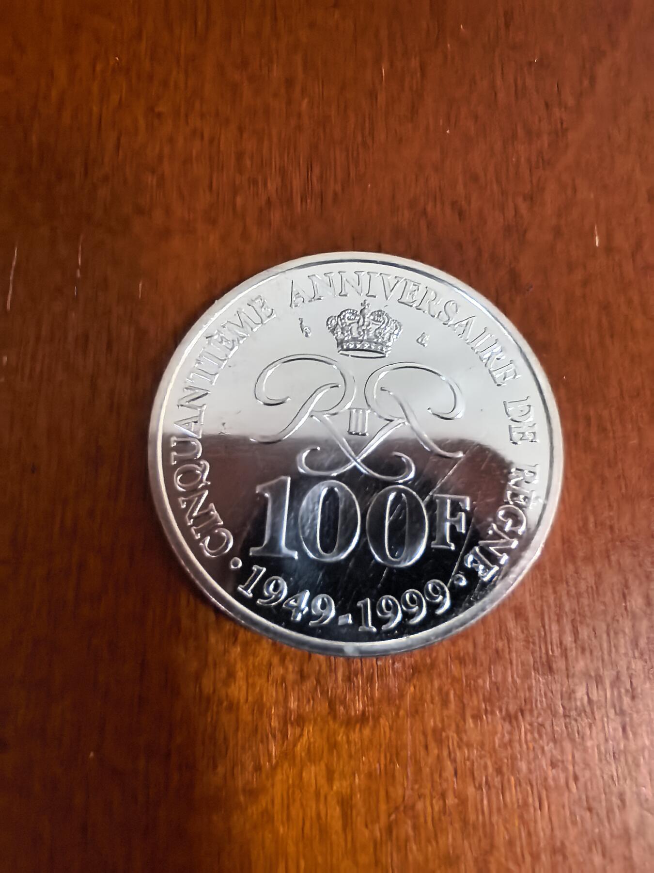 长老汇蛇年精选第三十一场拍卖 1999摩纳哥雷尼埃尔三世在位50年100法郎精制银币，克书150美金