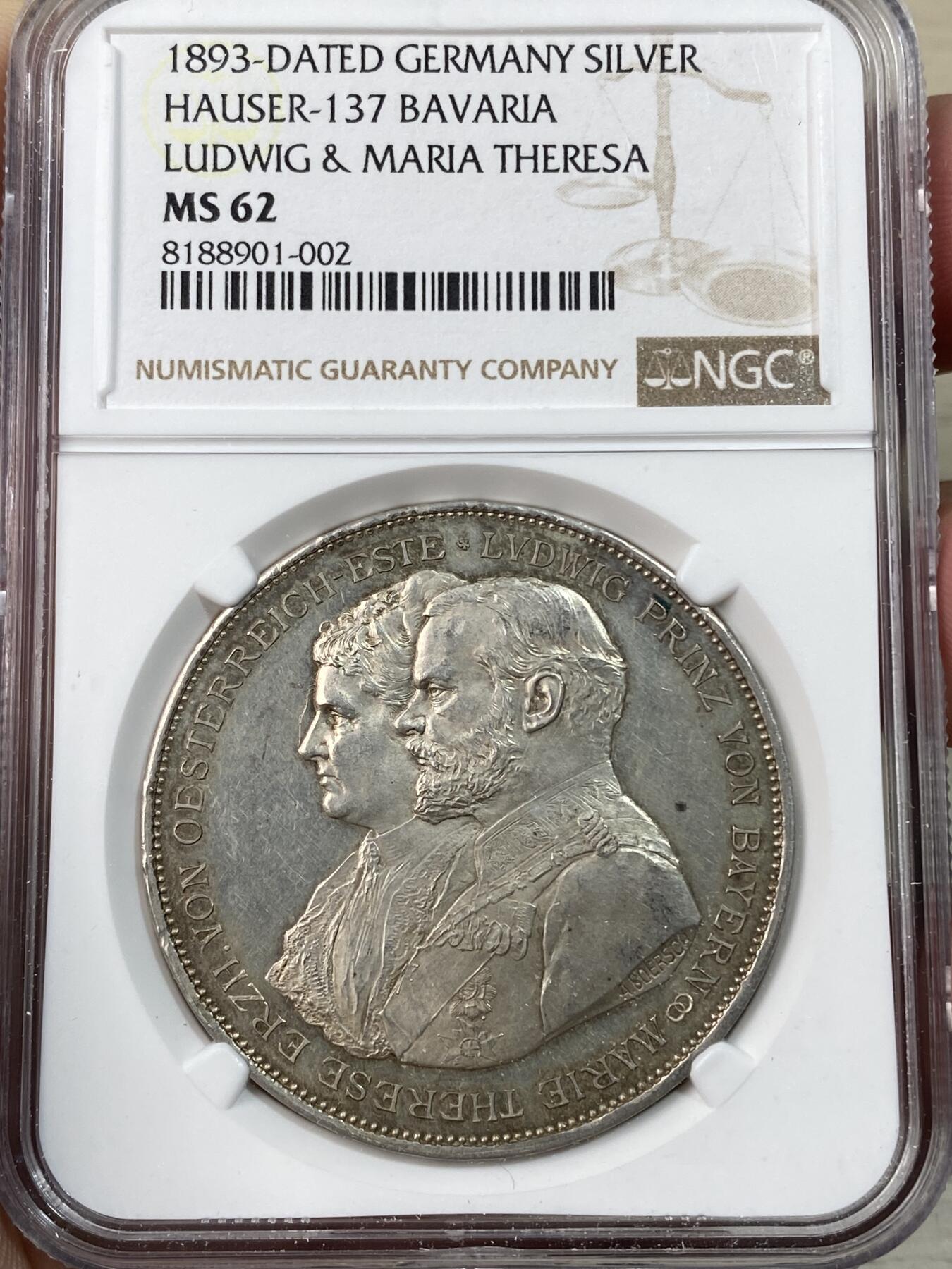 万国钱币拍卖第050期（万国五十期纪念大拍） NGC MS62 1893年巴伐利亚摄政王利奥波德世子结婚25周年及其子嗣2泰勒型大银章 和利奥波德大桥同系列 原味银霜感