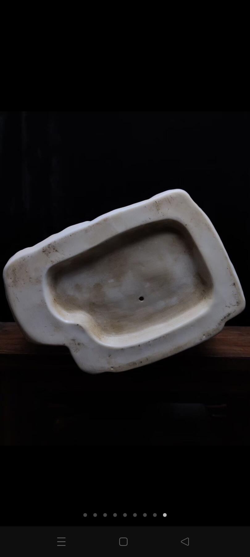 【主席庐山像】红色经典收藏 诗词： 暮色苍茫看劲松，乱云飞渡仍从容。 天生一个仙人洞，无限风光在险峰。
