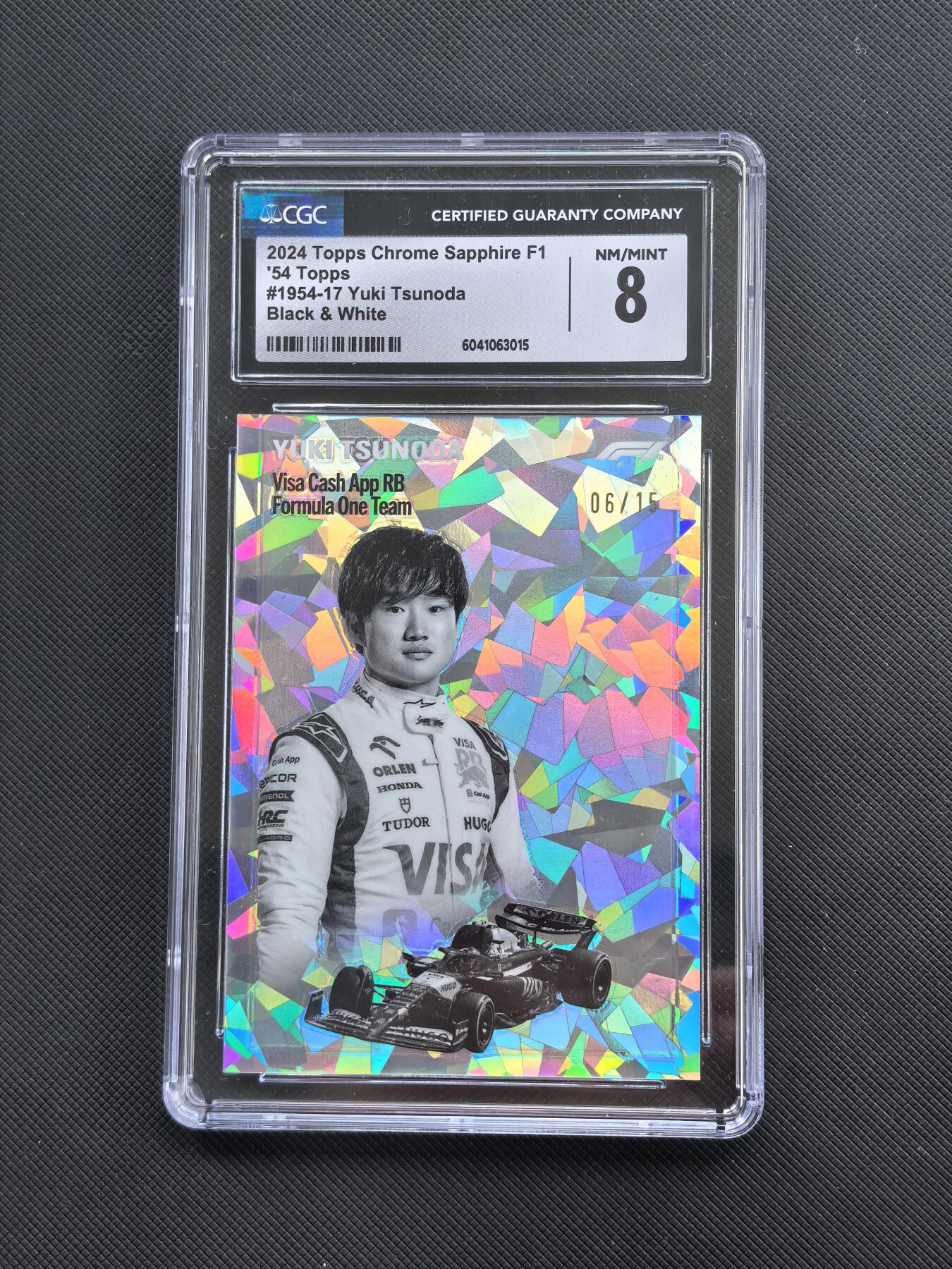 【博洋堂】卡牌拍卖专场第002期 2024 Topps Chrome F1 赛车卡 角田裕毅 小红牛车队 1954复古特卡 06/15编 黑白碎冰折 超低编 全球限量仅15张 CGC评级8分