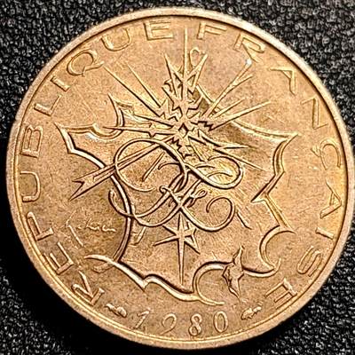 泉币菌-第69场-精品欢乐场-第2场 / 福利放送，感谢大家一直以来的支持。68-72场中，凡拍中15单及以上者，非偏远地区购买者，其所购所有商品满30包邮。       （特别说明：偏远地区包邮条件除满足购满15单及以上外，内蒙古、青海、西藏、宁夏需要满48包邮，新疆、西藏需要满68包邮。） 厚重币 法国1980年10法郎 攻占巴士底狱 镍黄铜币  26mm