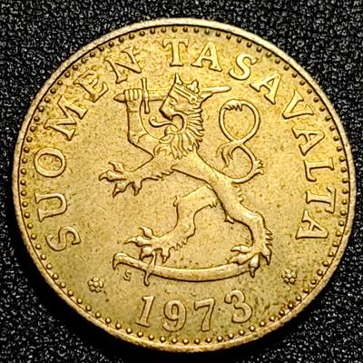 泉币菌-第68场-精品欢乐场-第1场 / 福利放送，感谢大家一直以来的支持。68-72场中，凡拍中15单及以上者，非偏远地区购买者，其所购所有商品满30包邮。       （特别说明：偏远地区包邮条件除满足购满15单及以上外，内蒙古、青海、西藏、宁夏需要满48包邮，新疆、西藏需要满68包邮。） 1973年 芬兰50芬尼 铜币持剑狮子 25mm