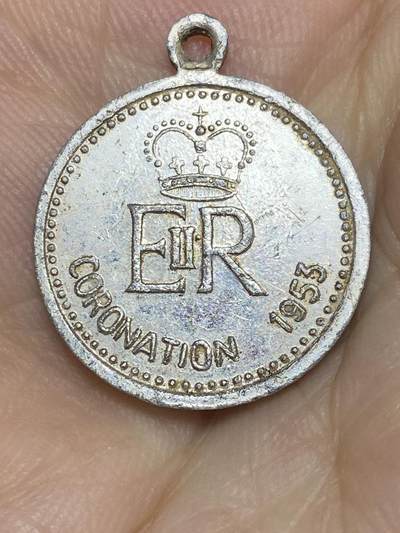 2025年第七十五场(总第一百零一场）外国好品散币(免佣金) - 英国🇬🇧伊丽莎白二世加冕纪念章