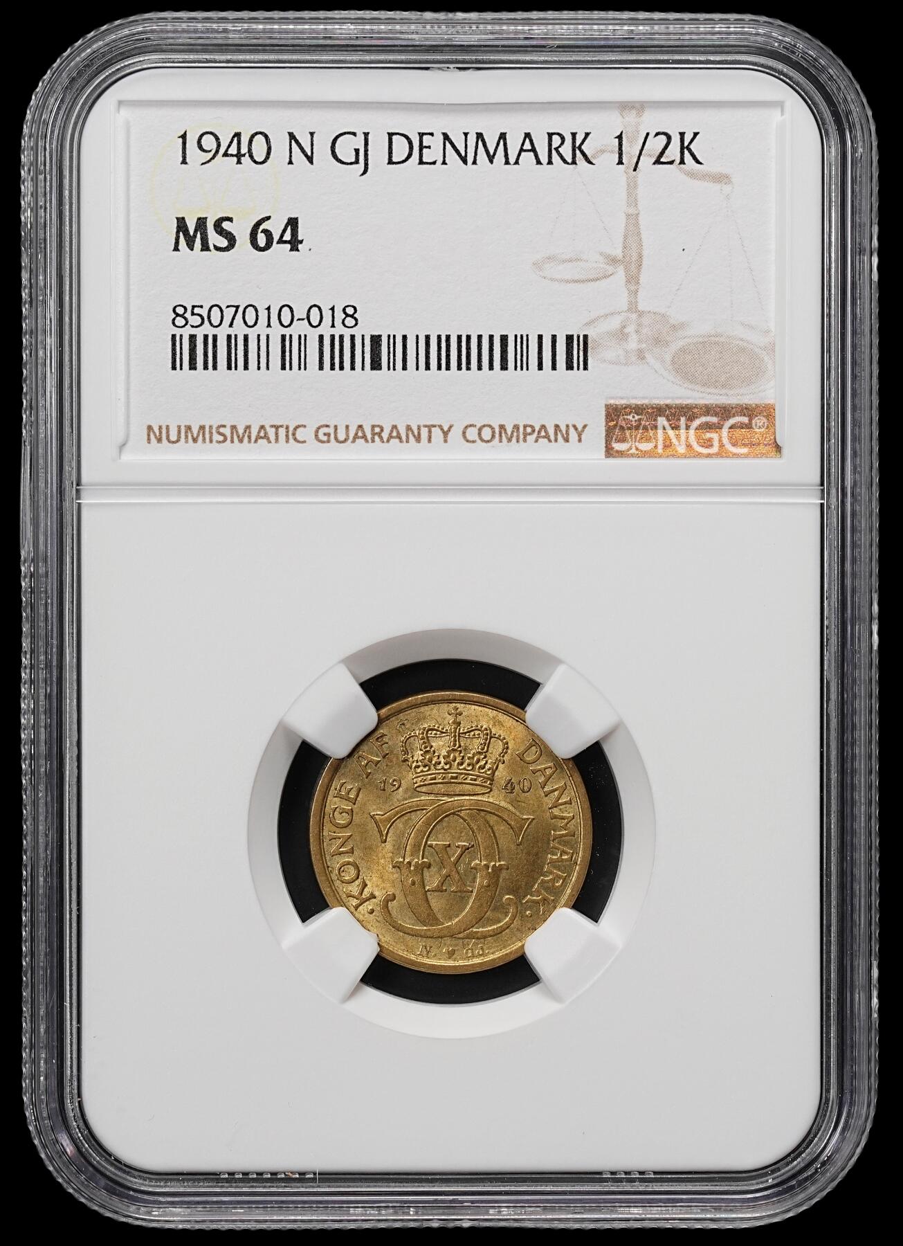 修遠堂世界钱币第七十九期 NGC MS64 1940年丹麦1/2克朗