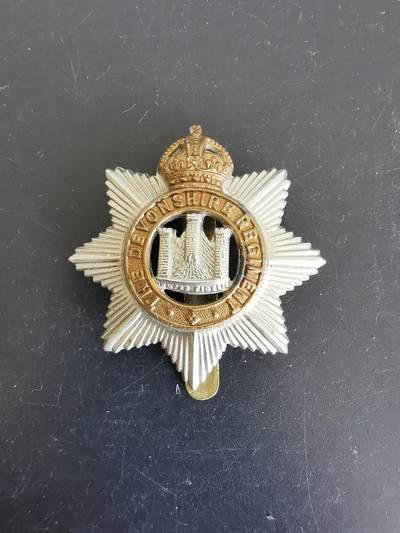 老王徽章第139期 - 英国德文郡步兵团帽徽   一战时期
