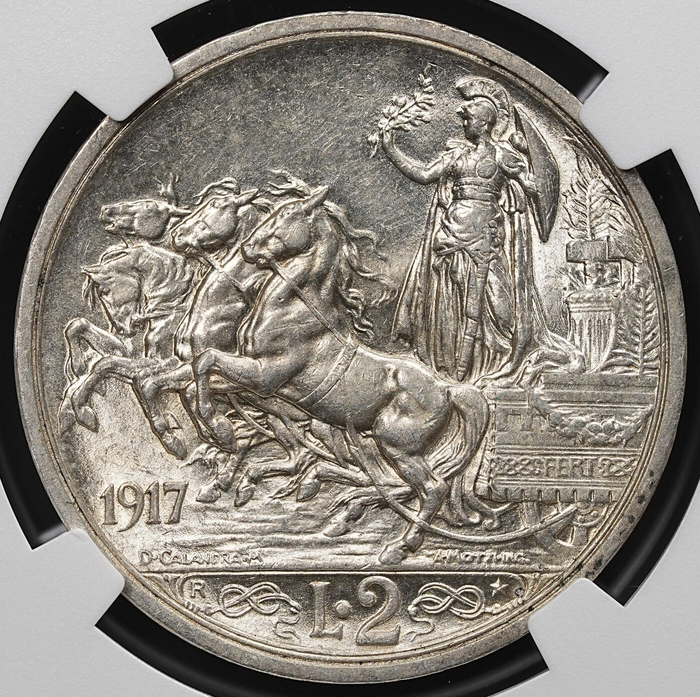 修遠堂世界钱币第七十九期 NGC AU58 1917年意大利马车2里拉银币 较少见年份