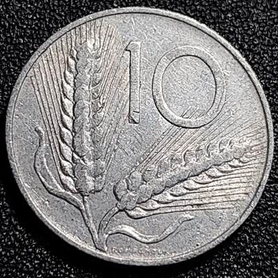 泉币菌-第68场-精品欢乐场-第1场 / 福利放送，感谢大家一直以来的支持。68-72场中，凡拍中15单及以上者，非偏远地区购买者，其所购所有商品满30包邮。       （特别说明：偏远地区包邮条件除满足购满15单及以上外，内蒙古、青海、西藏、宁夏需要满48包邮，新疆、西藏需要满68包邮。） 意大利1952年 10里拉铝币 麦穗 古犁23.3mm