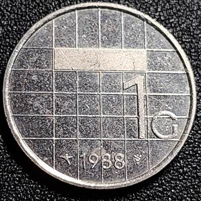 泉币菌-第68场-精品欢乐场-第1场 / 福利放送，感谢大家一直以来的支持。68-72场中，凡拍中15单及以上者，非偏远地区购买者，其所购所有商品满30包邮。       （特别说明：偏远地区包邮条件除满足购满15单及以上外，内蒙古、青海、西藏、宁夏需要满48包邮，新疆、西藏需要满68包邮。） 1988年 荷兰王国1盾镍币 贝娅特丽克丝头像 入欧前 已绝版 25mm