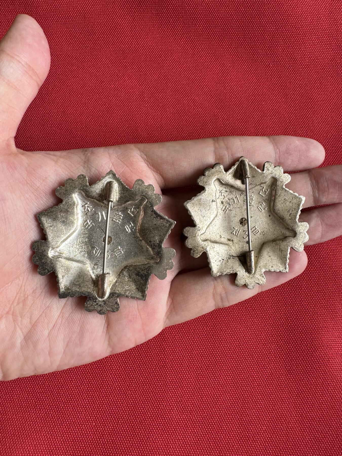 五哥徽章群   3号周日晚上八点4群联拍