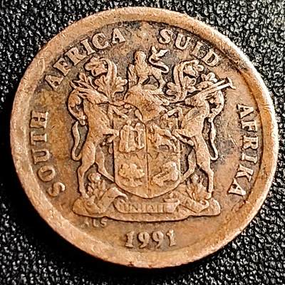 泉币菌-第69场-精品欢乐场-第2场 / 福利放送，感谢大家一直以来的支持。68-72场中，凡拍中15单及以上者，非偏远地区购买者，其所购所有商品满30包邮。       （特别说明：偏远地区包邮条件除满足购满15单及以上外，内蒙古、青海、西藏、宁夏需要满48包邮，新疆、西藏需要满68包邮。） 南非1991年5分硬币，蓝鹤，21mm