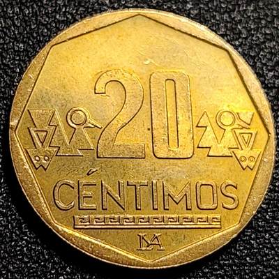 泉币菌-第69场-精品欢乐场-第2场 / 福利放送，感谢大家一直以来的支持。68-72场中，凡拍中15单及以上者，非偏远地区购买者，其所购所有商品满30包邮。       （特别说明：偏远地区包邮条件除满足购满15单及以上外，内蒙古、青海、西藏、宁夏需要满48包邮，新疆、西藏需要满68包邮。） 铜光美品 秘鲁20分 奇穆帝国时期昌昌古城图案 黄铜币23mm