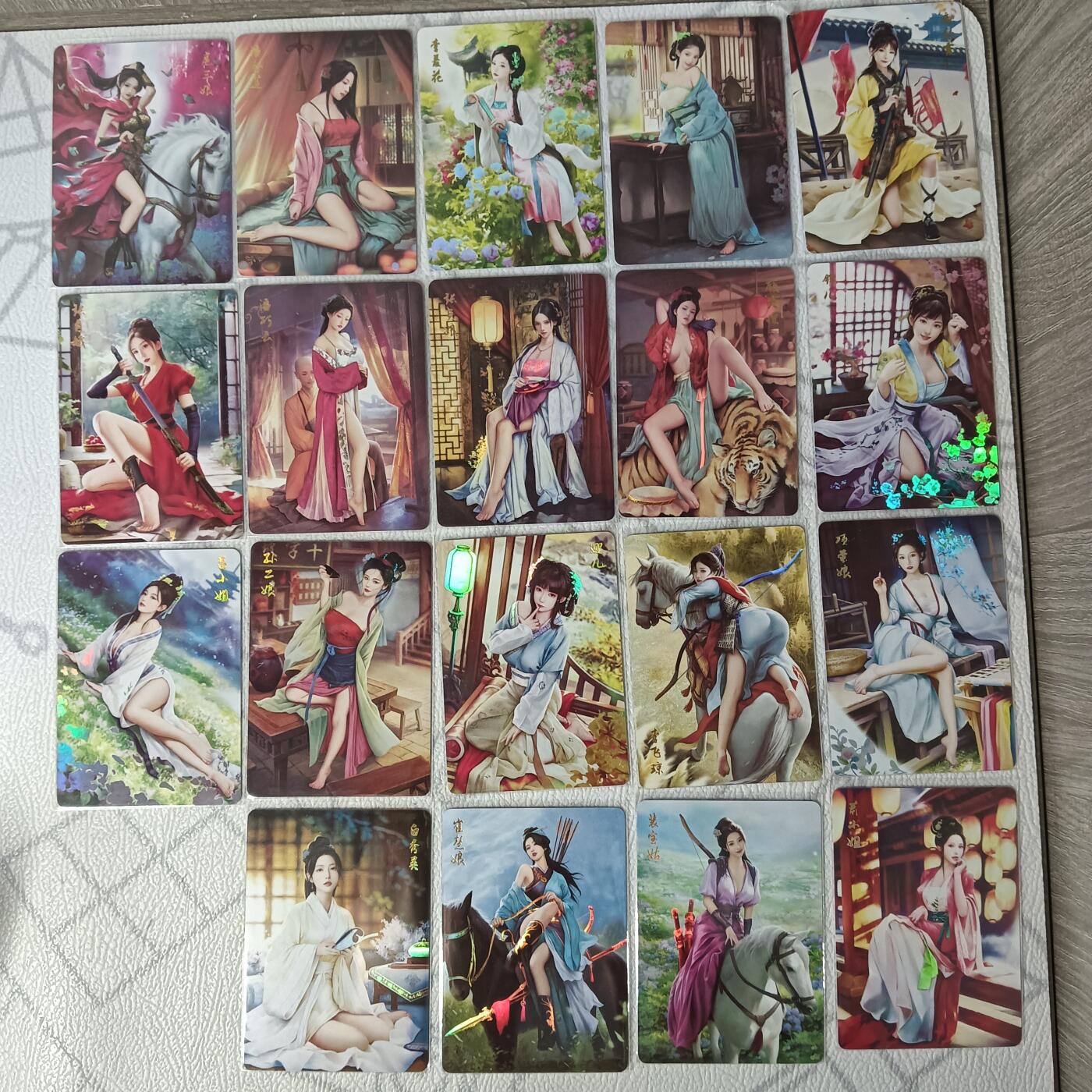 花开卡拍第33期（8月3号周日截拍，品控勿拍!!!拍品不寄存，运费5元，自制卡难免瑕疵，可能存在轻微撞角爆边等出厂瑕疵，品控介意勿拍！）