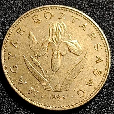 泉币菌-第68场-精品欢乐场-第1场 / 福利放送，感谢大家一直以来的支持。68-72场中，凡拍中15单及以上者，非偏远地区购买者，其所购所有商品满30包邮。       （特别说明：偏远地区包邮条件除满足购满15单及以上外，内蒙古、青海、西藏、宁夏需要满48包邮，新疆、西藏需要满68包邮。） 90年代 匈牙利20福林铜币 直径26.2mm