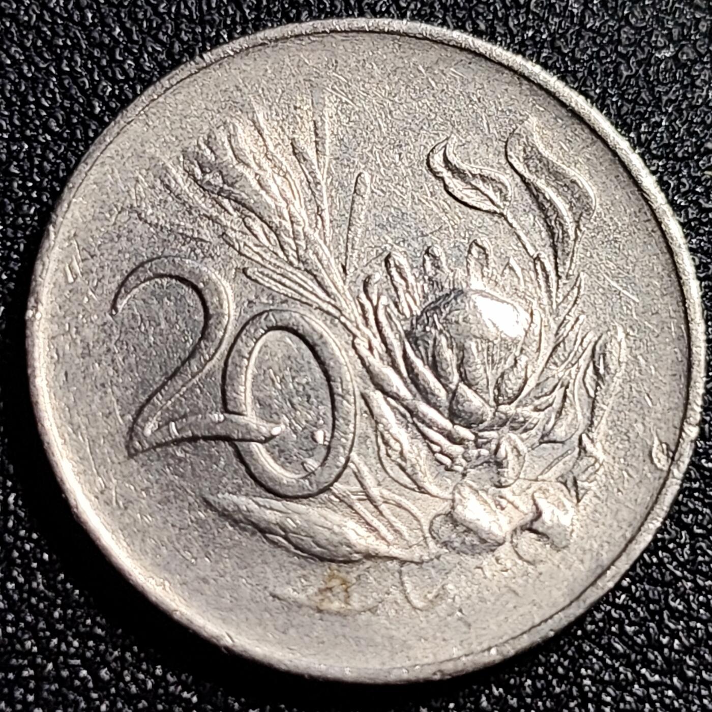 泉币菌-第70场-精品欢乐场-第3场 / 福利放送，感谢大家一直以来的支持。68-72场中，凡拍中15单及以上者，非偏远地区购买者，其所购所有商品满30包邮。       （特别说明：偏远地区包邮条件除满足购满15单及以上外，内蒙古、青海、西藏、宁夏需要满48包邮，新疆、西藏需要满68包邮。）