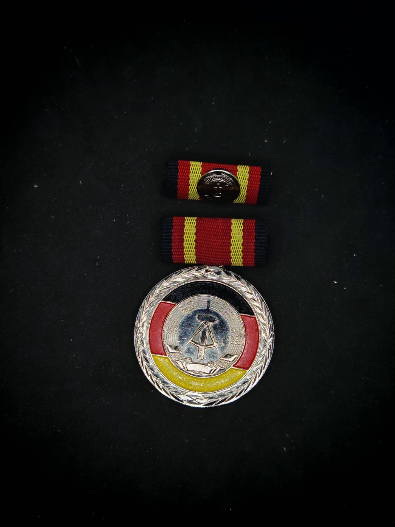 凯旋世界勋赏（第17期）（欢迎送拍）（对拍品有疑问请询问客服，不接受到手刀，出价默认拍品品相。请认真阅读拍卖规则！出价默认已认可！）（收到货请录制开箱视频，无视频概不处理问题。）
