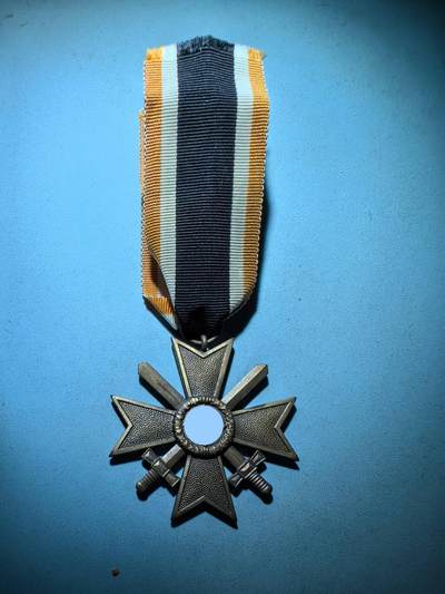 盛世勋华——号角文化勋章邮票专场拍卖第273期 - 德国（1939）二级佩剑战功十字勋章 铜质