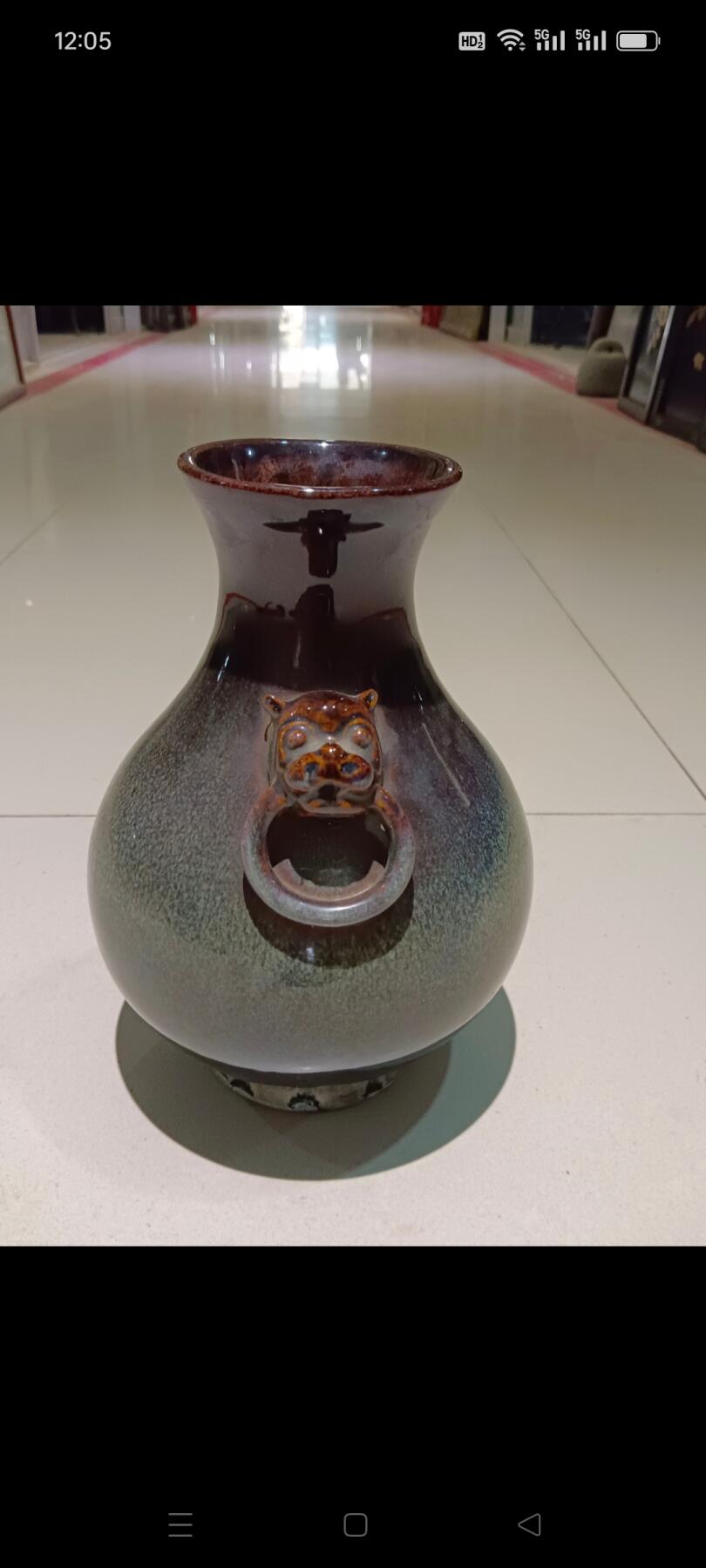 老磁州窑钧釉虎头双耳瓶，器形漂亮，保存完好，品相一流，比较难得少见，包老