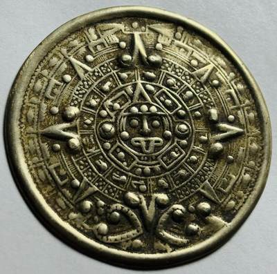 文馨钱币收藏第 264 场，优选精品银币，老铜币场，因寄存快到期太多，本场拍品不预留，中拍不满包邮请付邮费，请勿后台私信讨价还价，接受不了邮费的不要拍 - 图腾纪念，看着像银片，自定义