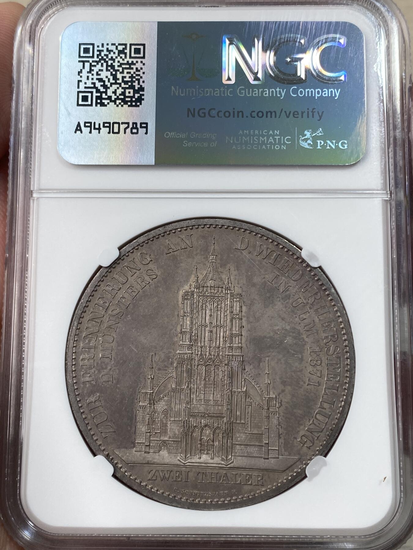 万国钱币拍卖第050期（万国五十期纪念大拍） NGC PF62 1871年德国符腾堡乌尔姆大教堂修复纪念精制2泰勒 德系2T中的领头羊品种 德意志精工细作的代表 外拍价格屡创新高 原味水波纹镜面底板和浮雕感人像与教堂的完美结合 