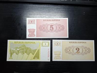  博彦收藏 A 8月11日 钱币专场 - 斯洛文尼亚 纸币3张UNC