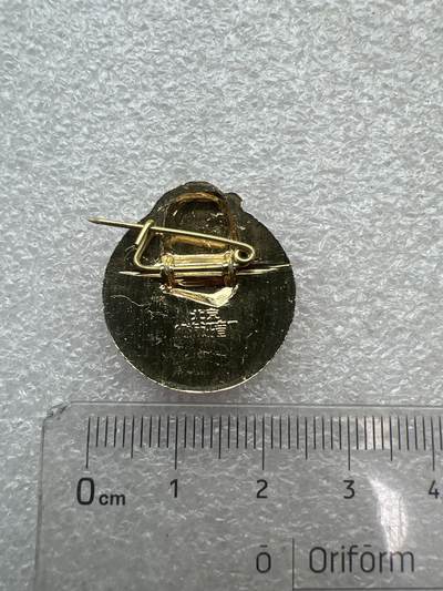 真品毛主席像章、纪念章 老纪念章像章