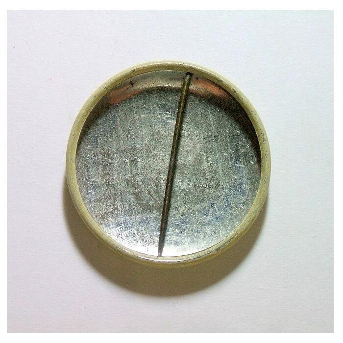 英国伊丽莎白二世 珐琅彩精制纪念章 33MM