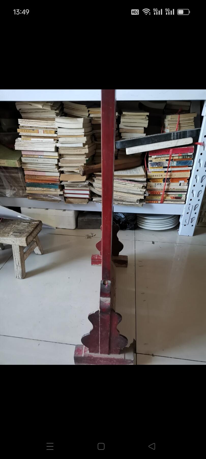 文革时期座镜1个。画有毛主席像，敬祝毛主席万寿无疆。底座上有为人民服务。非常漂亮。如图包老