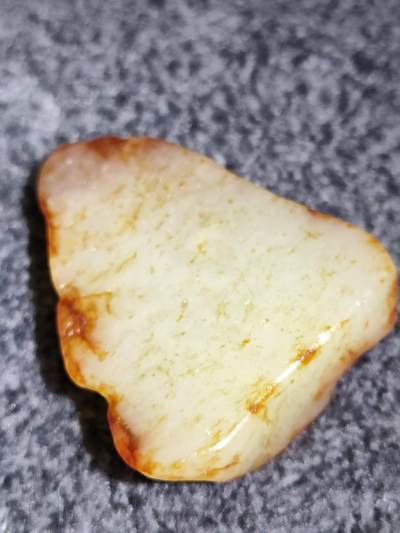 猩哥外币小铺➨【第175场】 - 和田玉原石10.5克