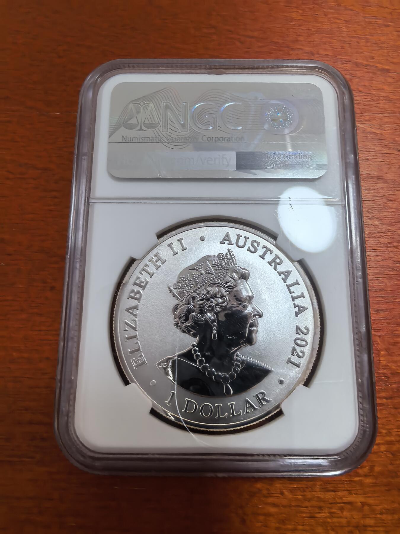 长老汇蛇年精选第三十二场拍卖 2021澳大利亚AC/DC乐队45周年1元银币，1盎司999银，3万枚，NGC MS70，首日标
