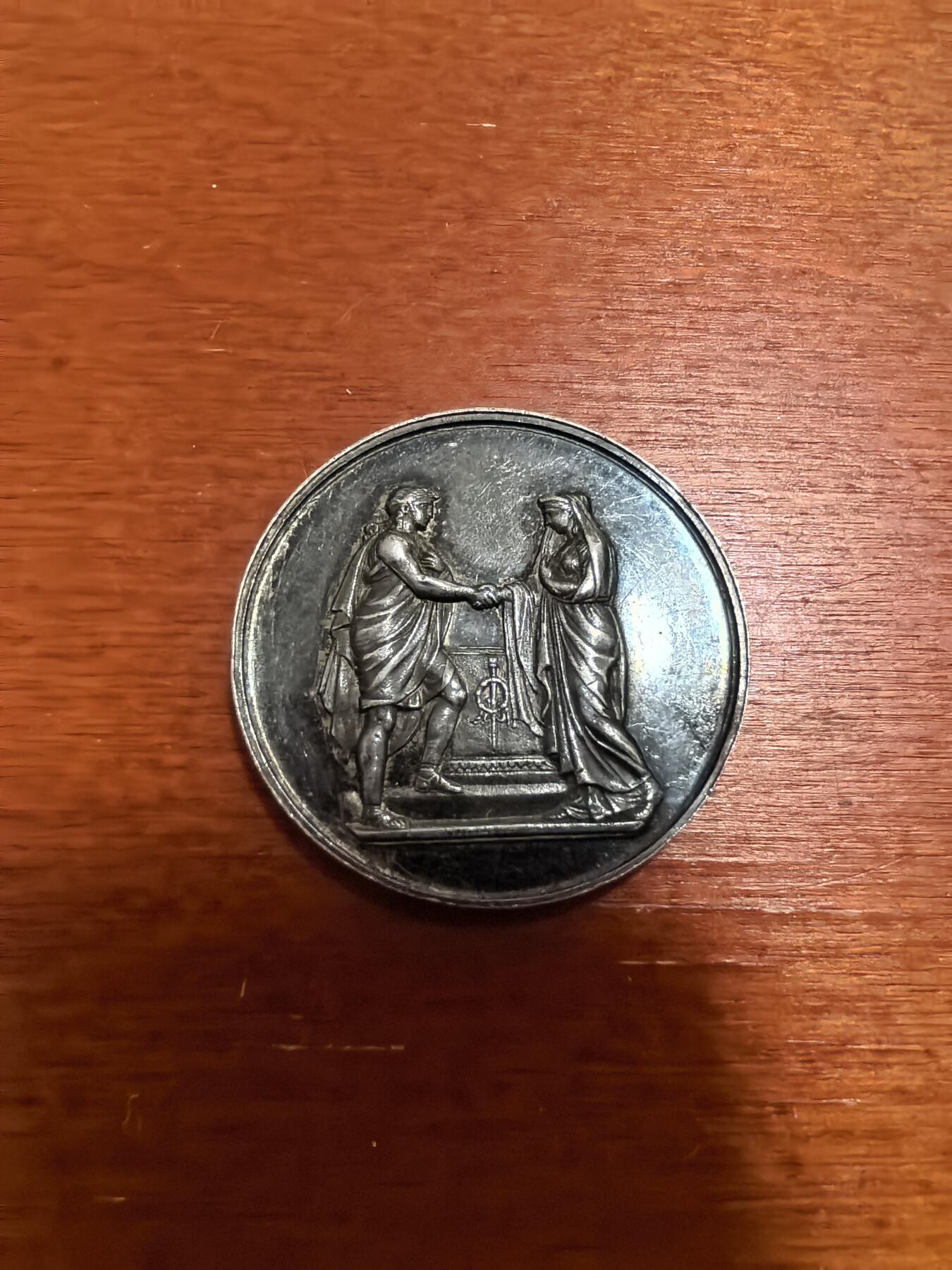 长老汇蛇年精选第三十二场拍卖 法国结婚银章，未刻字，11克，30MM，边有银标
