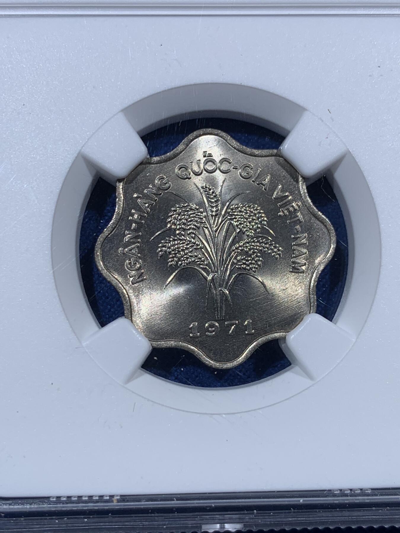 《竞宝斋》第407场 周日，周一，2场连拍 （全场包邮） NGC MS65 南越1971年5D 早期高分 保存不易