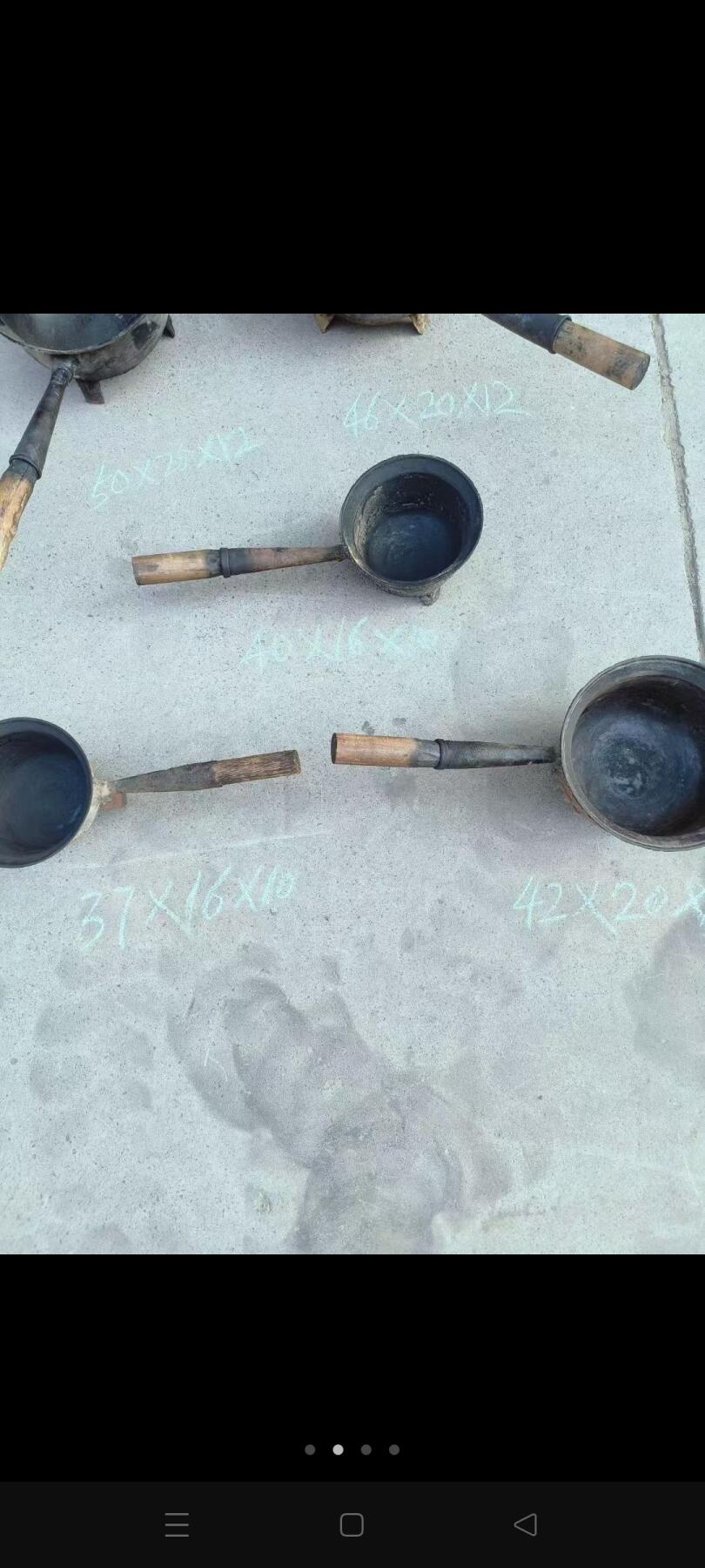解放前，老中医熬膏药用的铸铁药锅，完整能用，500/单