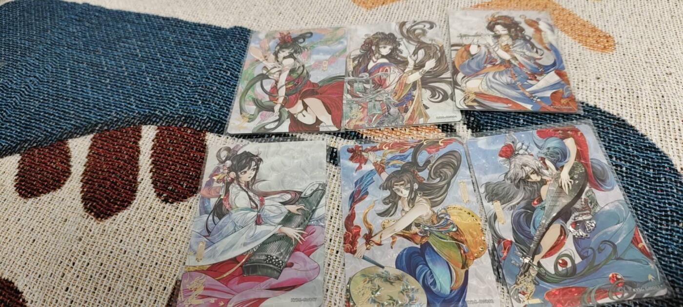 秋原瞳的小店第19期（竹竿击落叶子，红枣掉落下来的砰砰声，那是最美好的记忆之一）