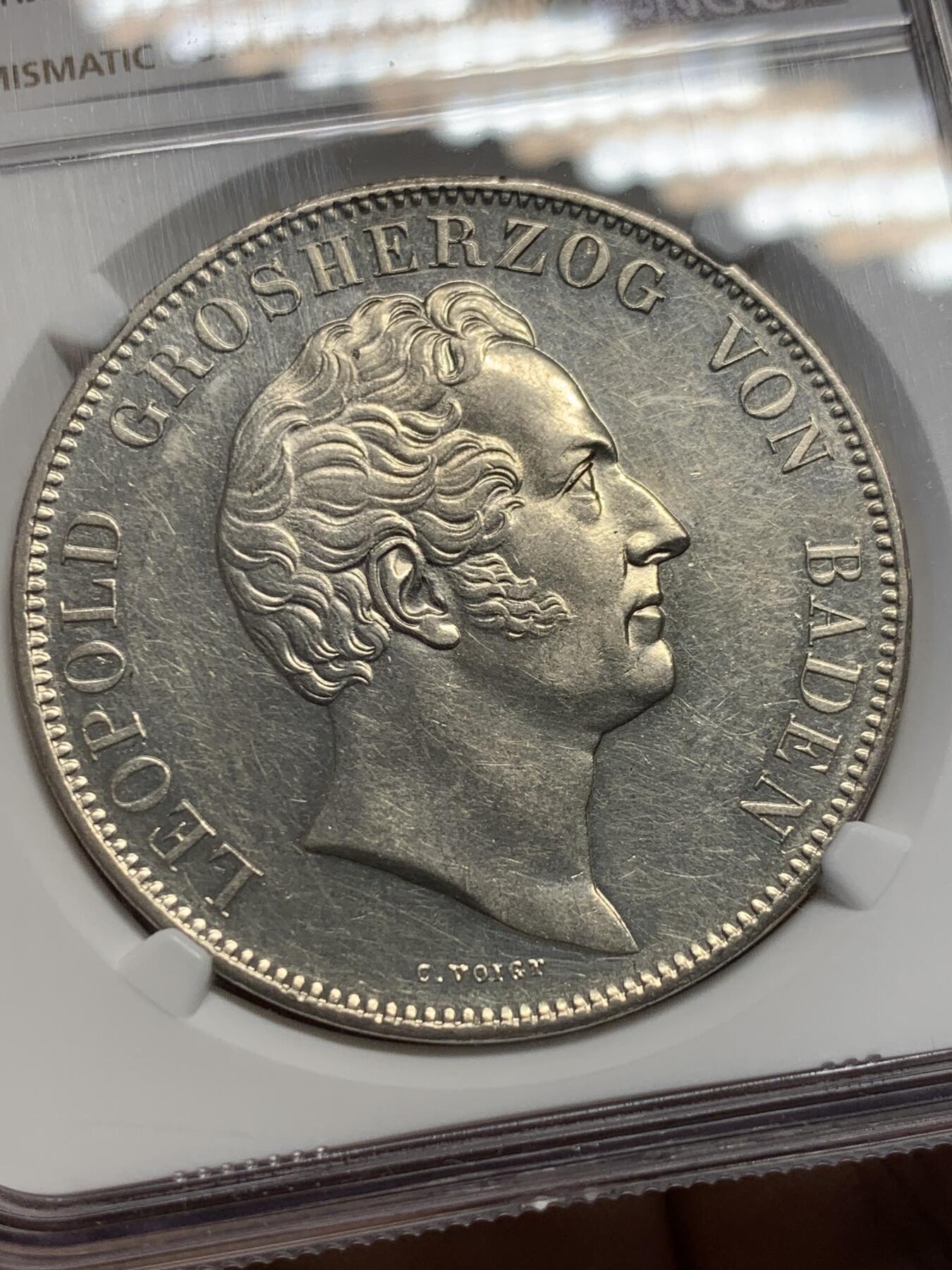 《竞宝斋》第407场 周日，周一，2场连拍 （全场包邮） 亚军分 NGC MS62 德国 1844 巴登公国 2泰勒大银币 数据显示发行量4323枚 难得品种
