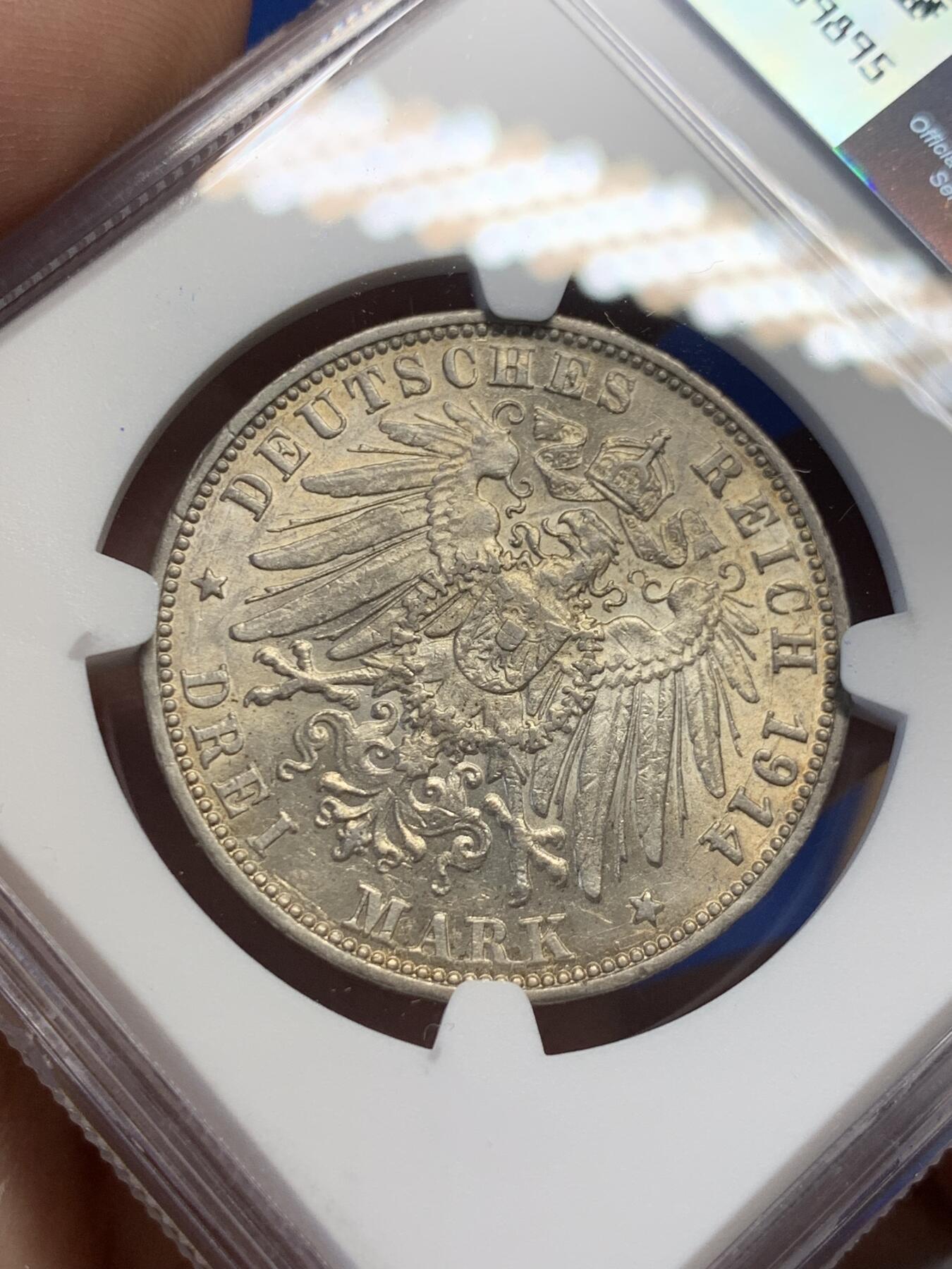 《竞宝斋》第407场 周日，周一，2场连拍 （全场包邮） NGC AU58 德国1914年符腾堡3马克 细节尚可
