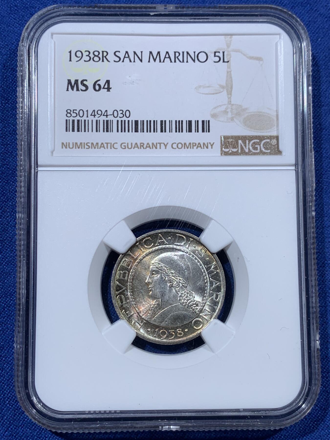 《竞宝斋》第407场 周日，周一，2场连拍 （全场包邮） NGC MS64 圣马力诺1938年女神半身像5里拉银币