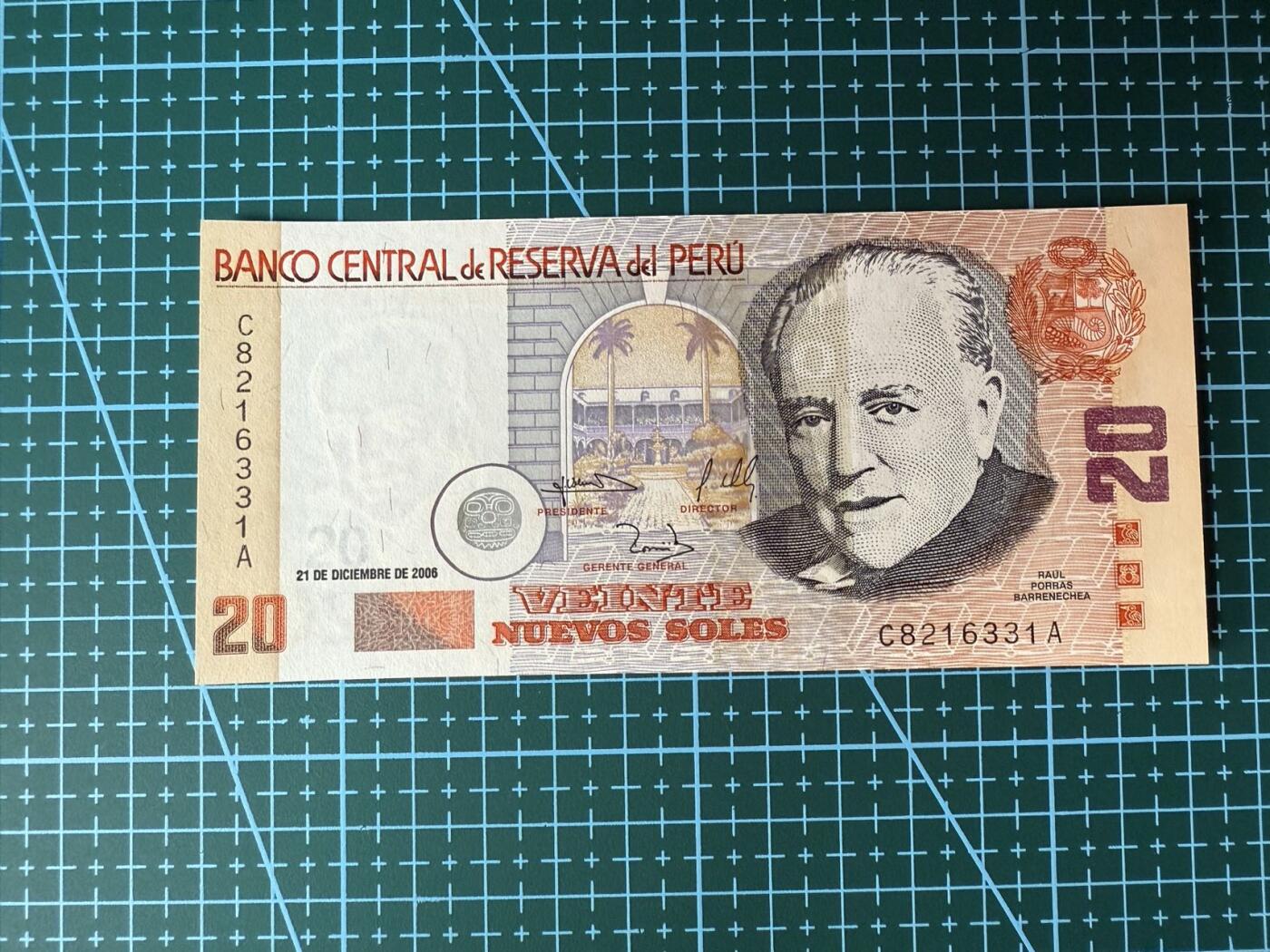【炜奕收藏】，第四十期 2006年秘鲁20索尔，UNC品相