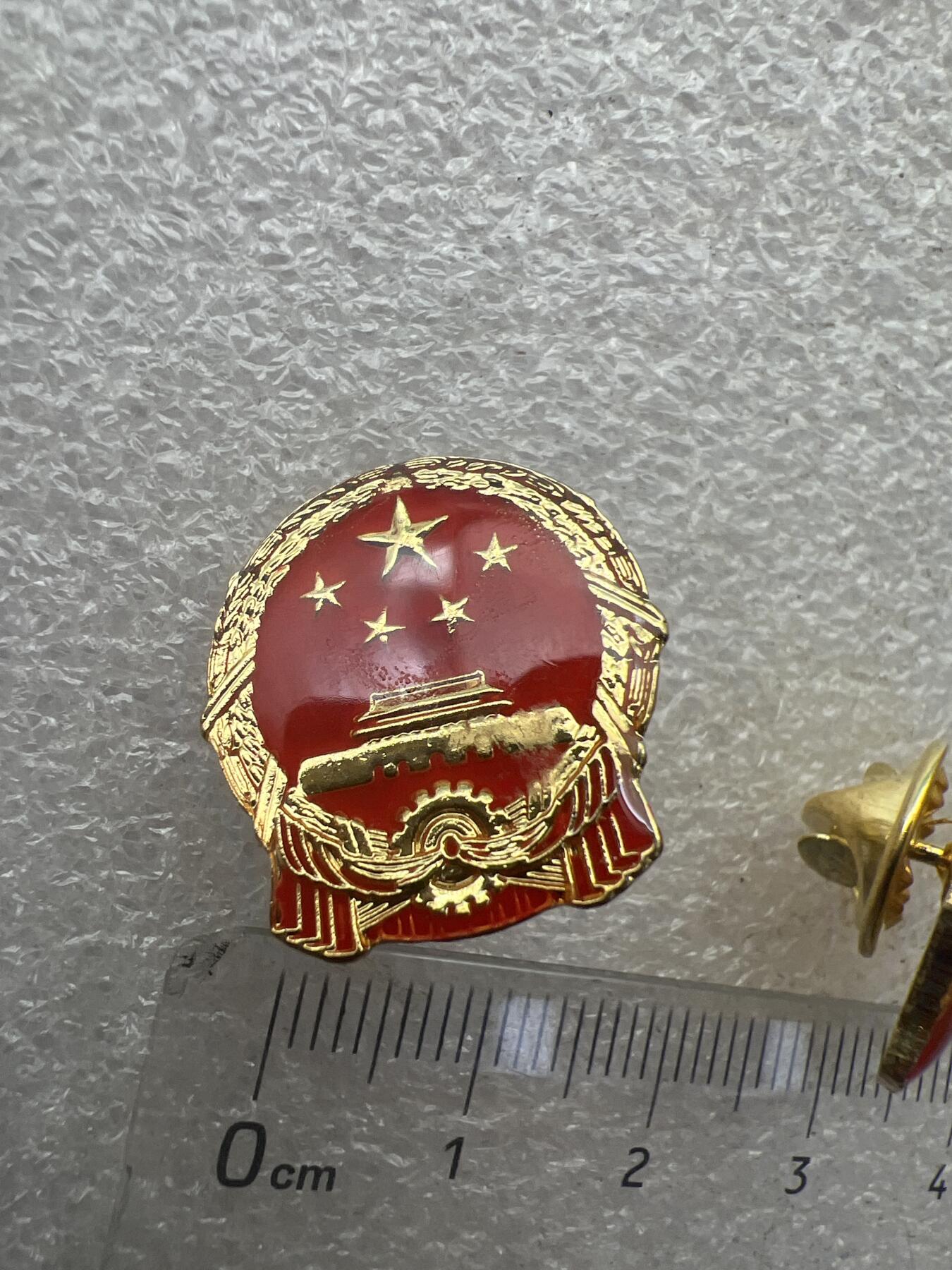 真品像章纪念章