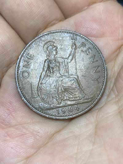 2025年第七十五场(总第一百零一场）外国好品散币(免佣金) - 英国🇬🇧1964年1便士(伊丽莎白二世青年桂冠第二版)