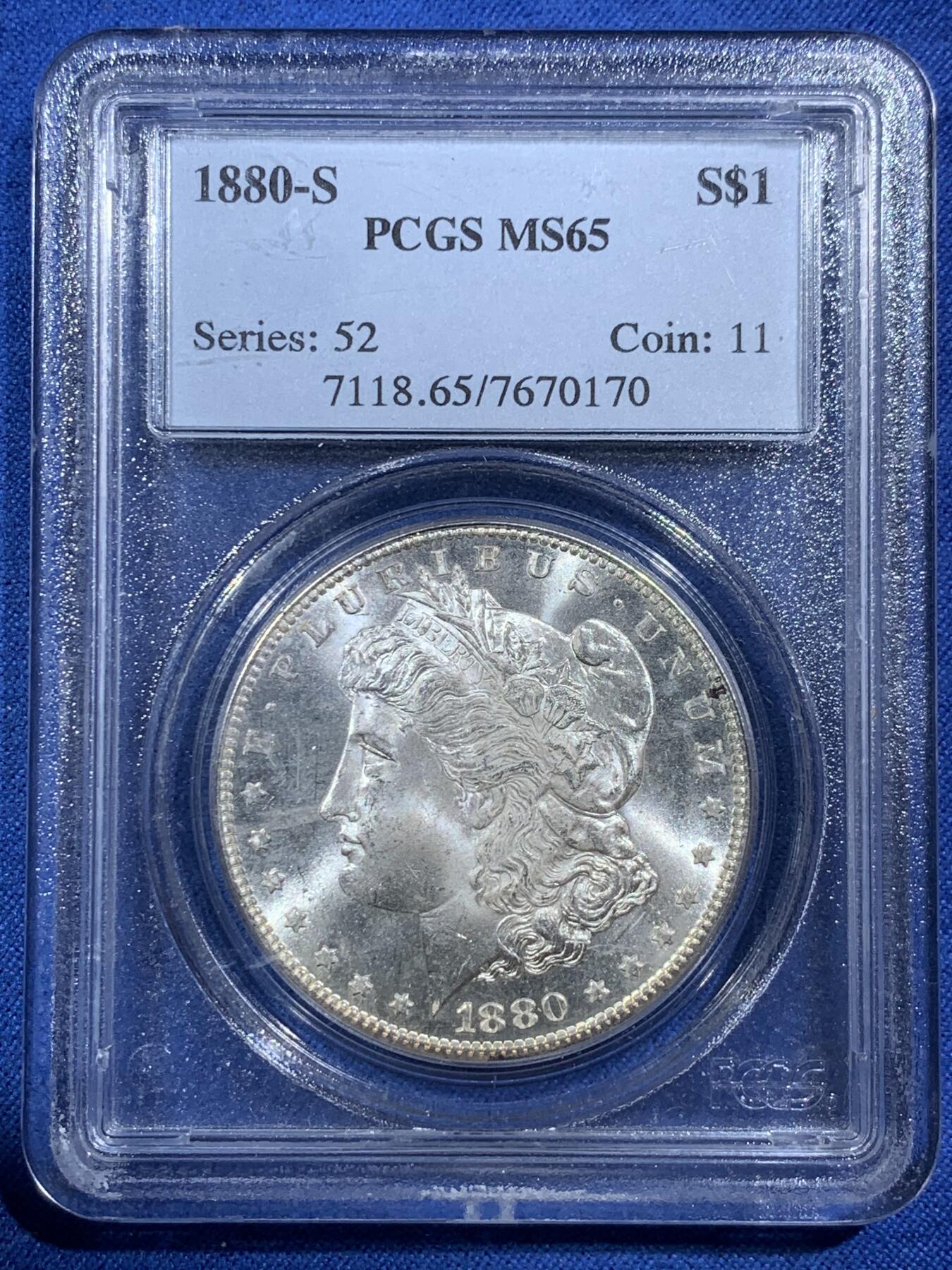 《竞宝斋》第407场 周日，周一，2场连拍 （全场包邮） PCGS MS65 美国1880-S摩根银元 老盒 漂亮