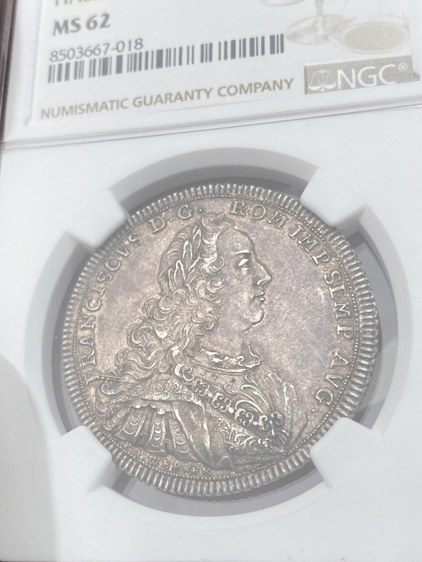 万国钱币拍卖第050期（万国五十期纪念大拍） NGC MS62 1746年神圣罗马帝国弗朗西斯哈尔自由市1/2泰勒 发行量仅仅800枚 浮雕感跃然币面 光线下显现出的醇厚欧陆包浆令人着迷