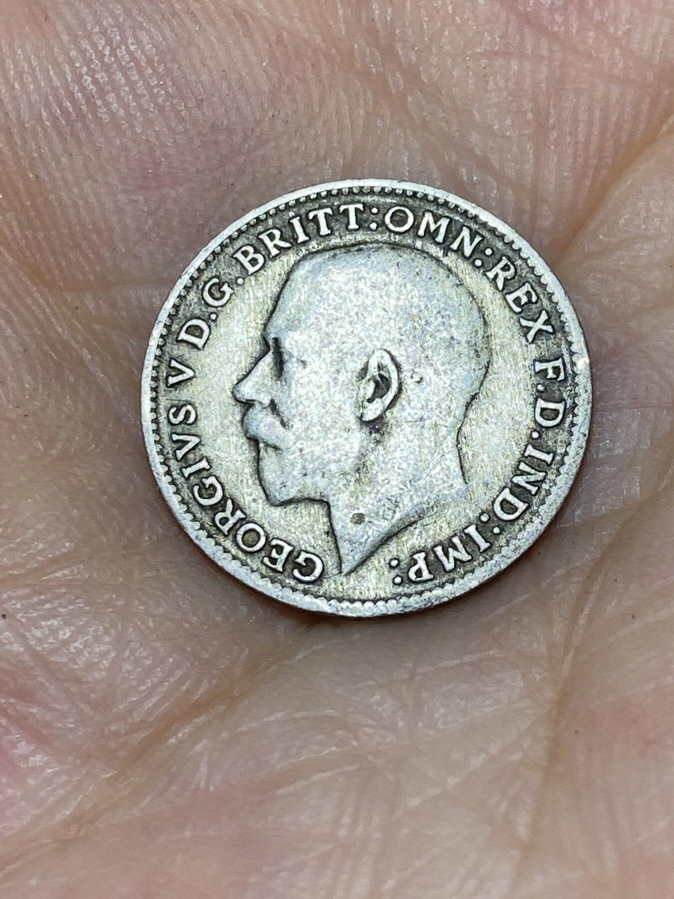2025年第七十六场(总第一百零二场）外国好品散币(免佣金) 英国🇬🇧1921年3便士银币(乔治五世第二版)