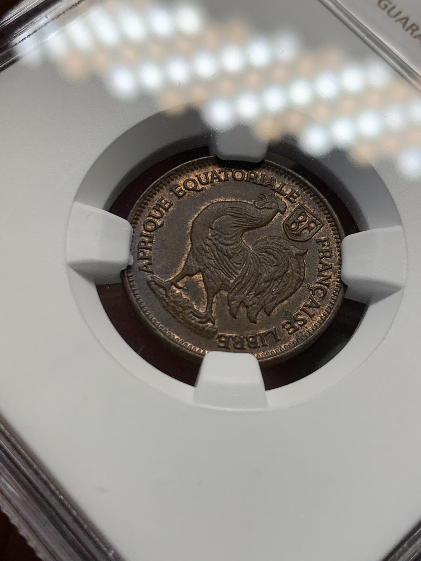 《竞宝斋》第407场 周日，周一，2场连拍 （全场包邮） NGC MS62BN 法属赤道非洲 1943年 50分红铜币
